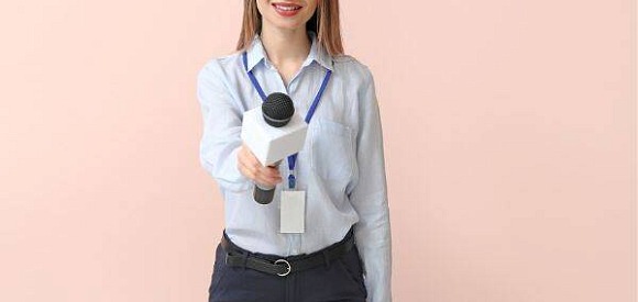 Dziennikarstwo a wolność słowa: Jakie są wyzwania dla dziennikarzy w krajach, gdzie wolność słowa jest zagrożona?