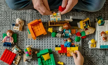 Jakie klocki LEGO są najlepsze na rozwój kreatywności u dzieci? Jakie klocki LEGO są najlepsze na rozwój kreatywności u dzieci?